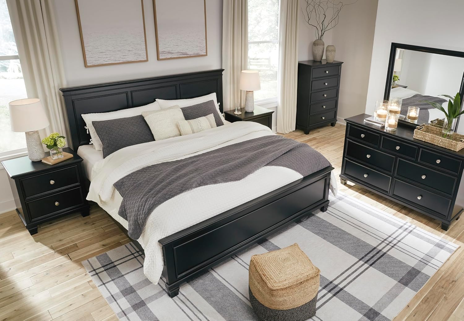 Signature Design by Ashley Lanolee Classic 2 Drawer Nightstand for Bedroom, 26.75" Tall, Black