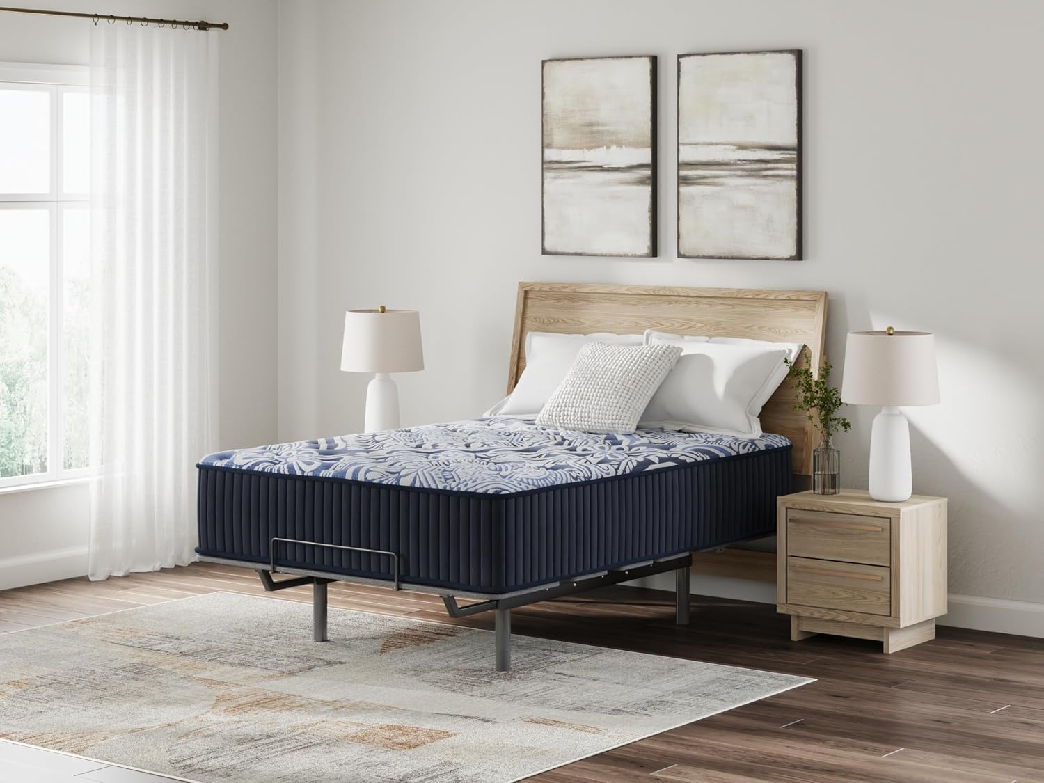 Signature Design by Ashley Firm Luxe 2.0 15 Inch Breathable Gel Latex Memory Foam Hybrid Mattress with Edge Support for Cool Sleep and Pressure Relief, Queen, Fiberglass-Free, Mattress in A Box