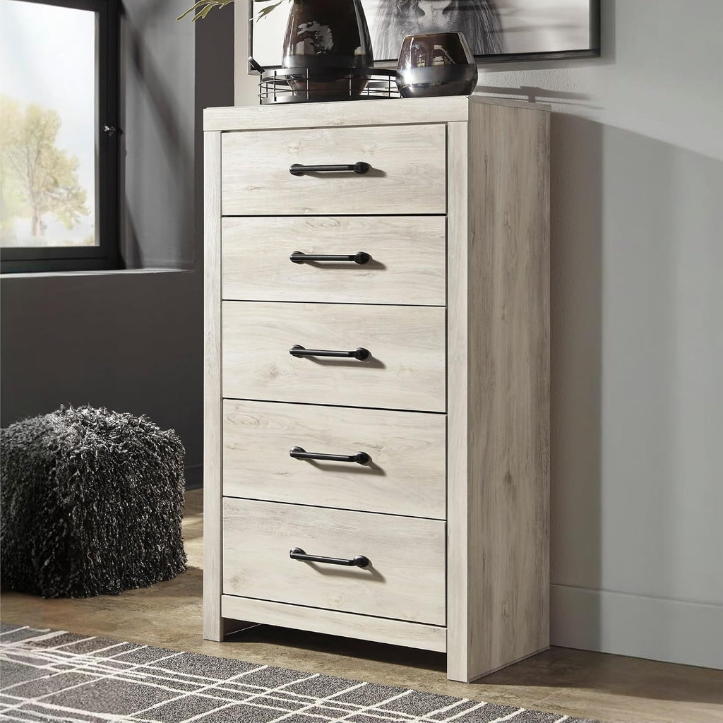 Signature Design by Ashley Cambeck Vintage Casual Chest With 5 Smooth-Gliding Drawers, Meets ASTM International Safety Standards, Whitewash Finish, 31.73' W