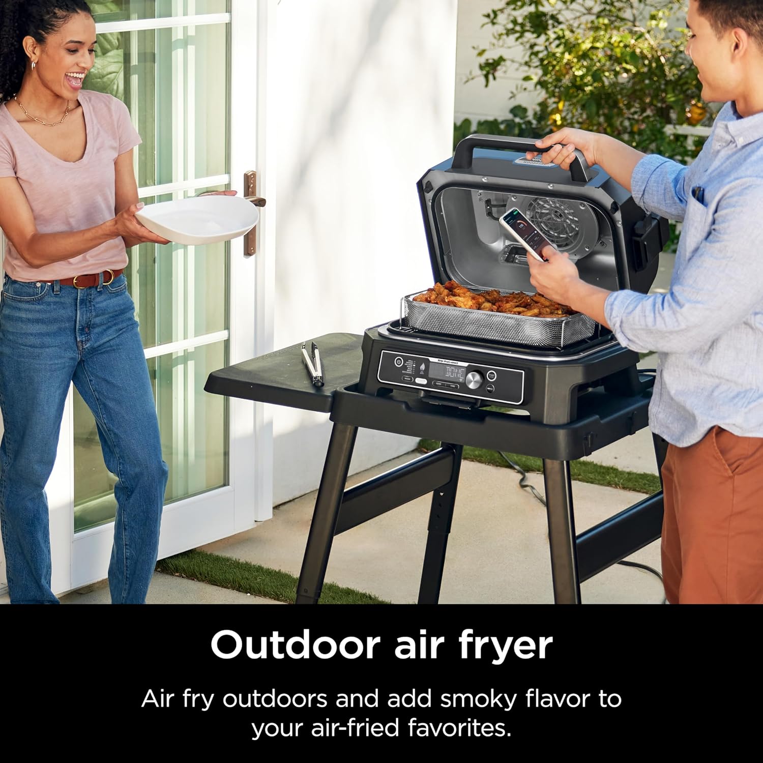 Ninja OG951 Woodfire Pro Connect Premium XL Outdoor Grill & Smoker, Bluetooth, App Enabled, 7-in-1 Master Grill, BBQ Smoker, Outdoor Air Fryer, Woodfire Technology, 2 Built-In Thermometers, Black/Blue