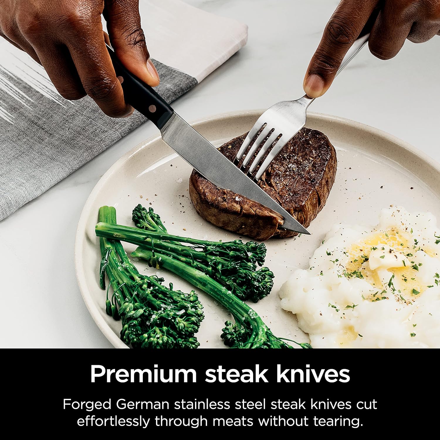 Ninja K32012 Foodi NeverDull Premium Knife System, 12 Piece Knife Block Set with Built-in Sharpener, German Stainless Steel Knives, Black